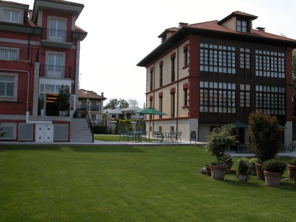 Silken Spa La Hacienda De Don Juan Llanes Exteriör bild